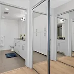 The Rose-Spacious 3-Bedroom Retreat In The Heart Of Marina Del Rey